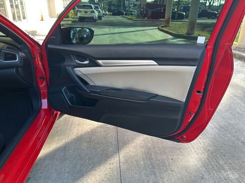 Used 2018 Honda Civic LX image 25