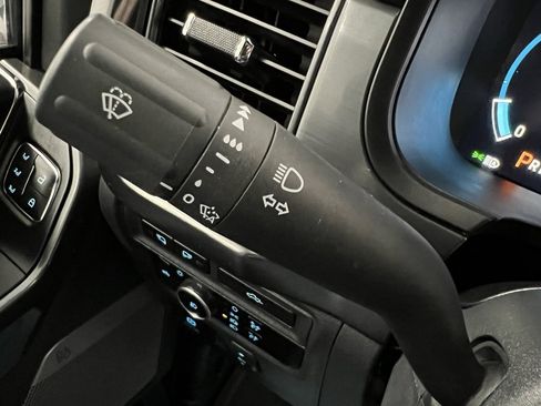 Used 2023 Ford F150 Lariat w/ Equipment Group 502A High image 36