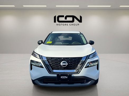 Used 2022 Nissan Rogue S FWD image 8