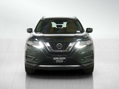 Used 2020 Nissan Rogue SV image 8