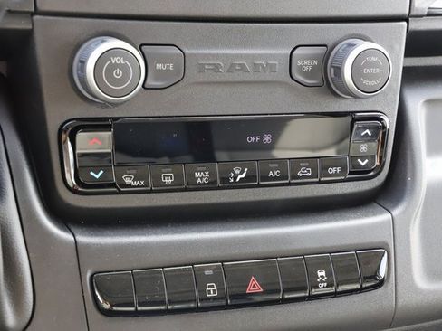 New 2026 RAM ProMaster 3500 w/ Convenience Group image 25