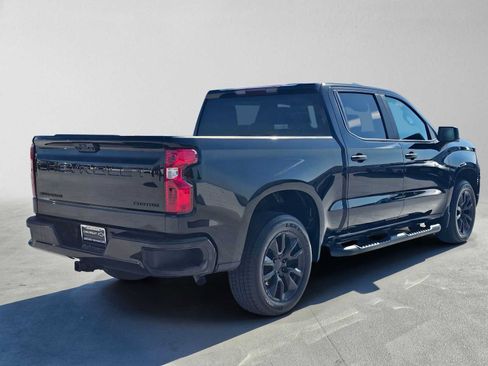 Used 2023 Chevrolet Silverado 1500 Custom w/ LPO, Dark Essentials Package RWD image 3