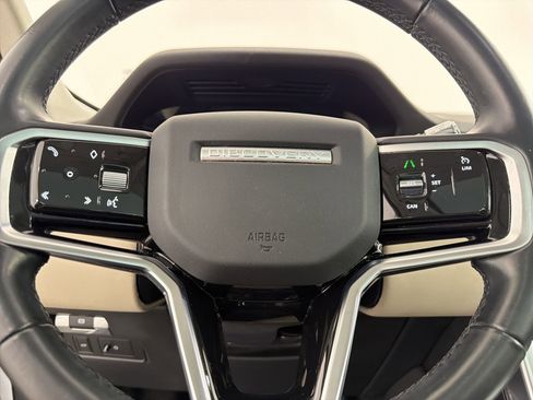 Used 2021 Land Rover Discovery Sport SE AWD/4WD image 17