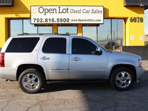 Used 2012 Chevrolet Tahoe LTZ RWD image 21