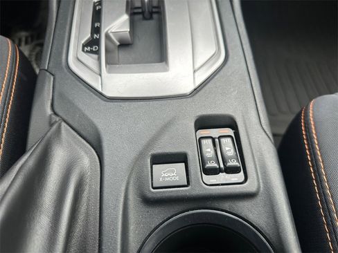 Used 2021 Subaru Crosstrek 2.0i Premium w/ Moonroof Package image 28