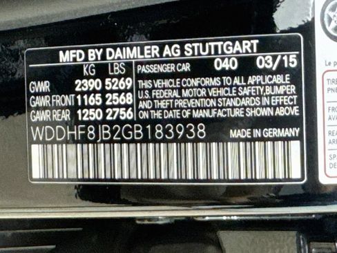 Used 2016 Mercedes-Benz E 350 4MATIC Sedan image 39