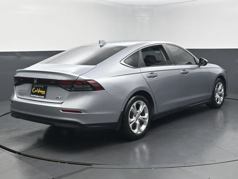 Used 2025 Honda Accord LX image 5