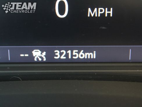Used 2023 Buick Enclave Essence w/ Experience Buick Package AWD/4WD image 15