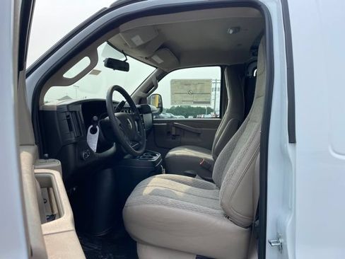 New 2025 Chevrolet Express 2500 w/ Driver Convenience Package RWD image 7