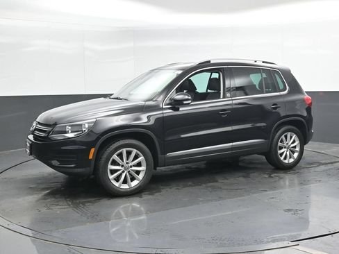 Used 2017 Volkswagen Tiguan Wolfsburg Edition FWD image 9