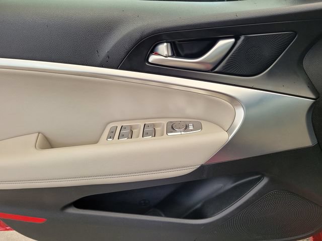 Used 2023 Genesis G70 2.0T RWD image 22