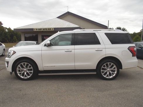 Used 2019 Ford Expedition Platinum image 3