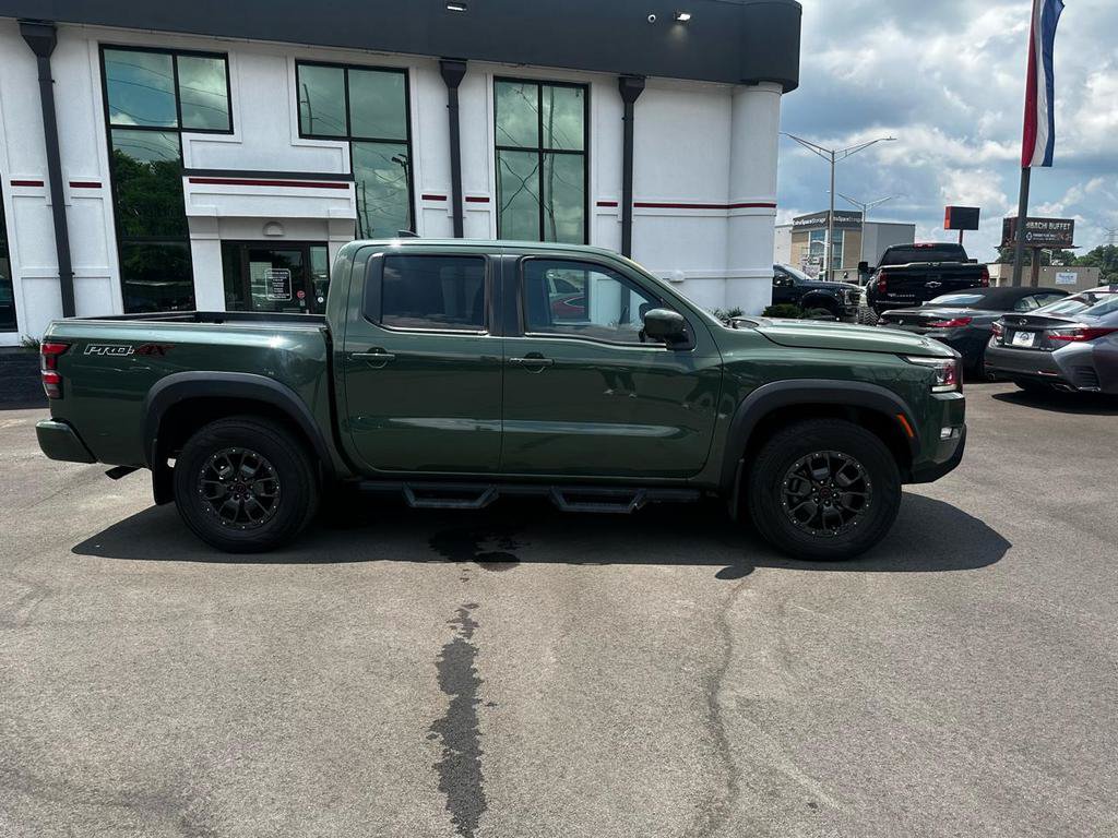 Used 2022 Nissan Frontier PRO-4X w/ Pro-4X Premium Package AWD/4WD image 2