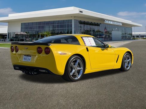 Used 2011 Chevrolet Corvette Coupe w/ Preferred Equipment Group image 10