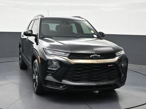 Used 2023 Chevrolet TrailBlazer RS FWD image 8
