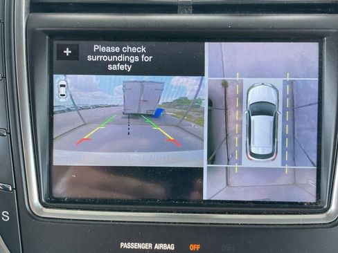 Used 2016 Lincoln MKX Reserve w/ Technology Package image 10