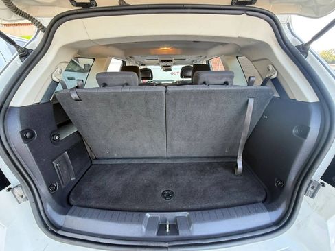 Used 2010 Dodge Journey SXT w/ Flexible Seating Group FWD image 17