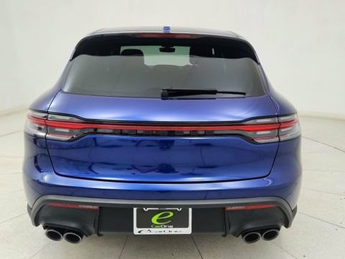 Used 2024 Porsche Macan image 5