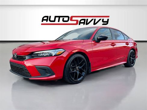 Used 2023 Honda Civic Sport image 3