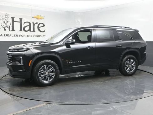 New 2026 Chevrolet Traverse LT FWD image 11