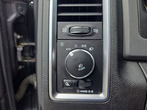 Used 2017 RAM 1500 Outdoorsman AWD/4WD image 25