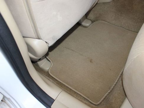 Used 2012 Honda Accord LX image 41