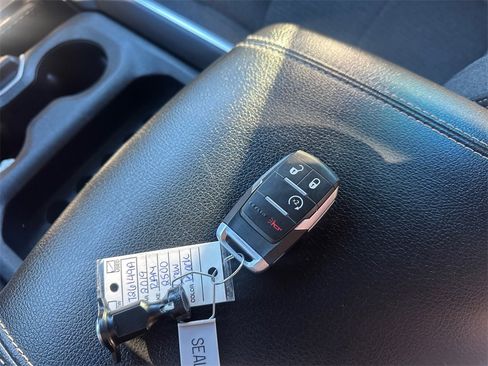 Certified 2019 RAM 2500 Big Horn image 32