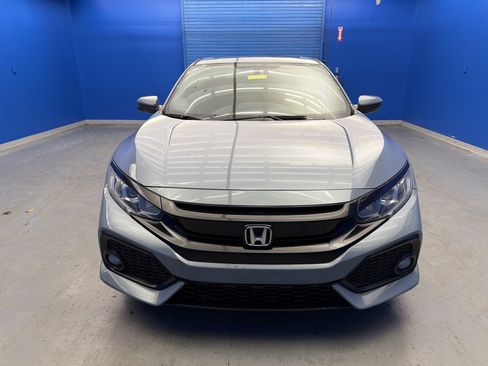 Used 2017 Honda Civic EX image 3