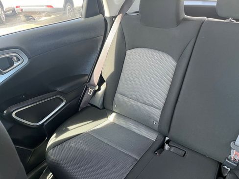 Used 2025 Kia Soul LX w/ LX Technology Package image 35