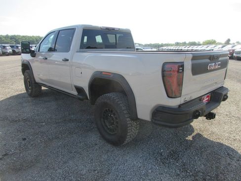 New 2026 GMC Sierra 2500 AT4X w/ AT4X AEV Edition AWD/4WD image 7