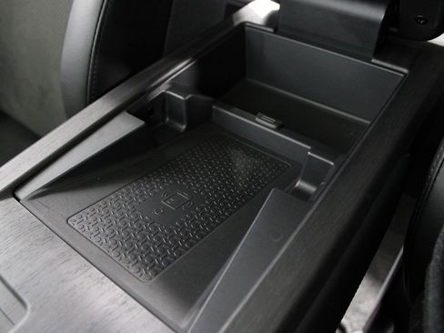 Used 2023 Nissan Ariya FWD image 15