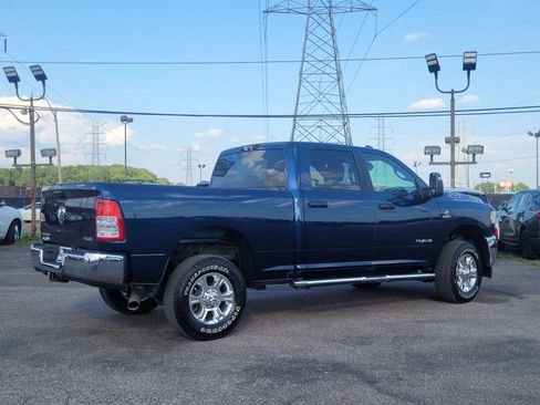 Used 2024 RAM 2500 Big Horn w/ Bed Utility Group AWD/4WD image 17