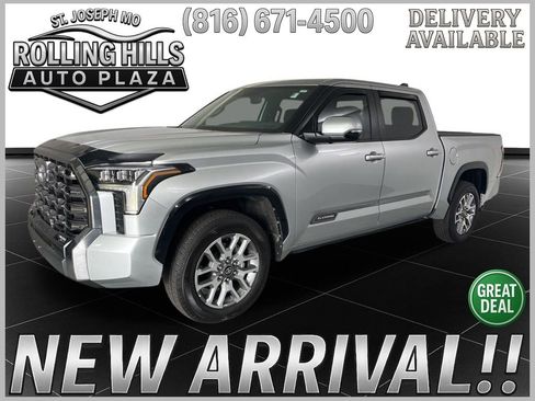 Certified 2025 Toyota Tundra Platinum AWD/4WD image 1