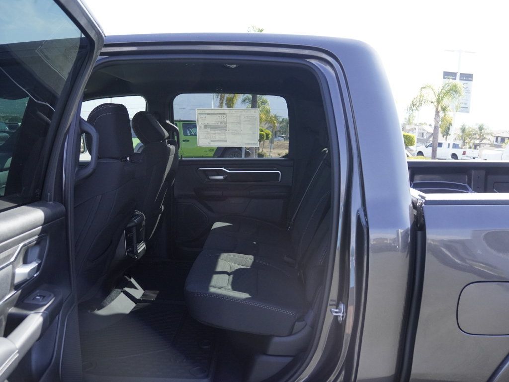 New 2026 RAM 1500 Big Horn AWD/4WD image 29