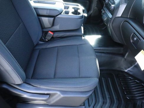 New 2026 Chevrolet Silverado 1500 W/T w/ WT Value Package image 12