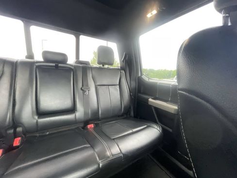 Used 2020 Ford F150 Lariat w/ Equipment Group 502A Luxury AWD/4WD image 14