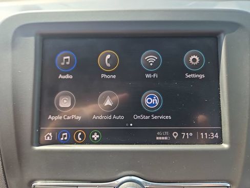 Used 2024 Chevrolet Equinox LT FWD image 19