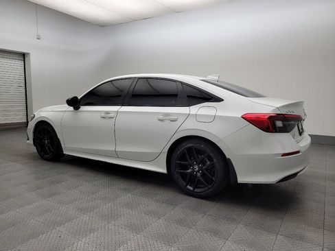 Used 2022 Honda Civic Sport image 3