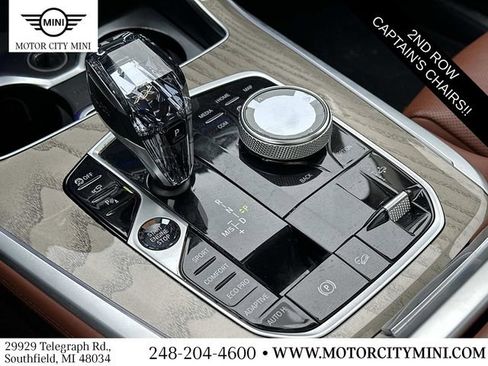 Used 2022 BMW X7 xDrive40i w/ Executive Package image 37