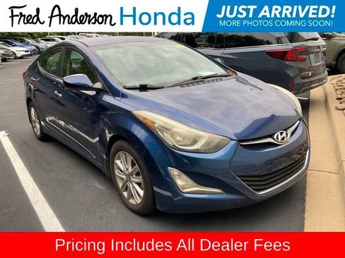 Used 2015 Hyundai Elantra SE w/ Option Group 02 FWD image 1