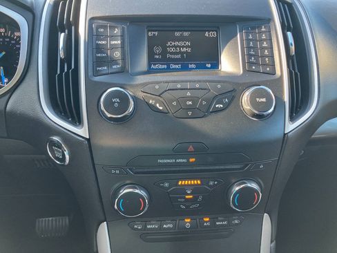 Used 2016 Ford Edge SEL AWD/4WD image 19