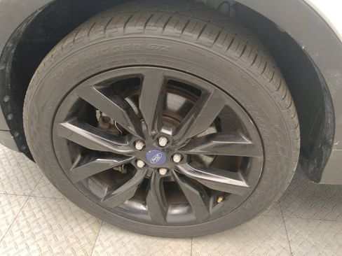 Used 2017 Ford Escape SE w/ Equipment Group 201A AWD/4WD image 31