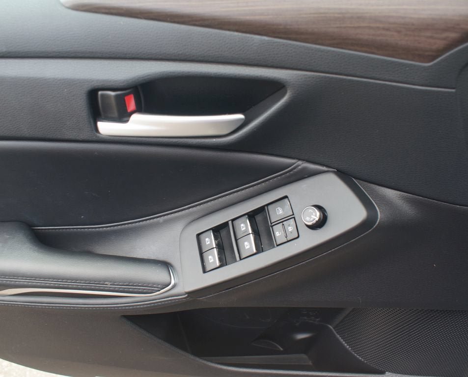 Used 2019 Toyota Avalon XLE w/ Moonroof Package FWD image 28