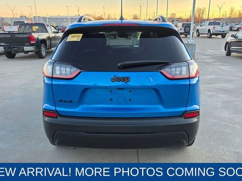 Used 2023 Jeep Cherokee Altitude Lux image 4