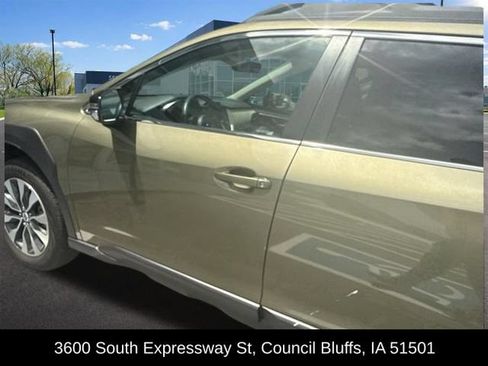 Used 2024 Subaru Outback Limited AWD/4WD image 9