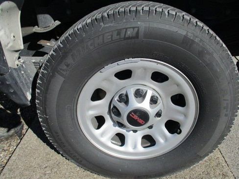 Used 2023 GMC Sierra 3500 Pro w/ Fleet Convenience Package image 29