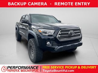 Used 2017 Toyota Tacoma TRD Off-Road w/ Tow Package (A/T) AWD/4WD video 1