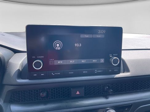 Used 2025 Honda CR-V Sport image 16