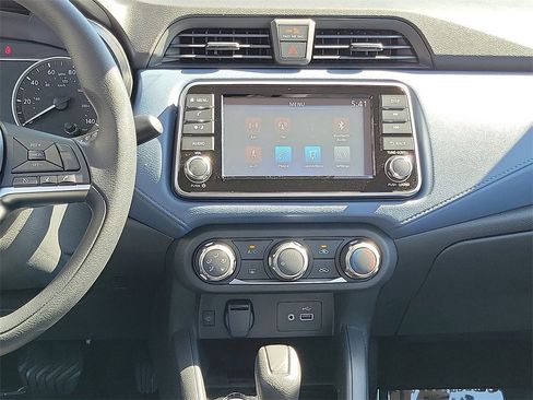 New 2025 Nissan Versa SV w/ Trunk Package image 9