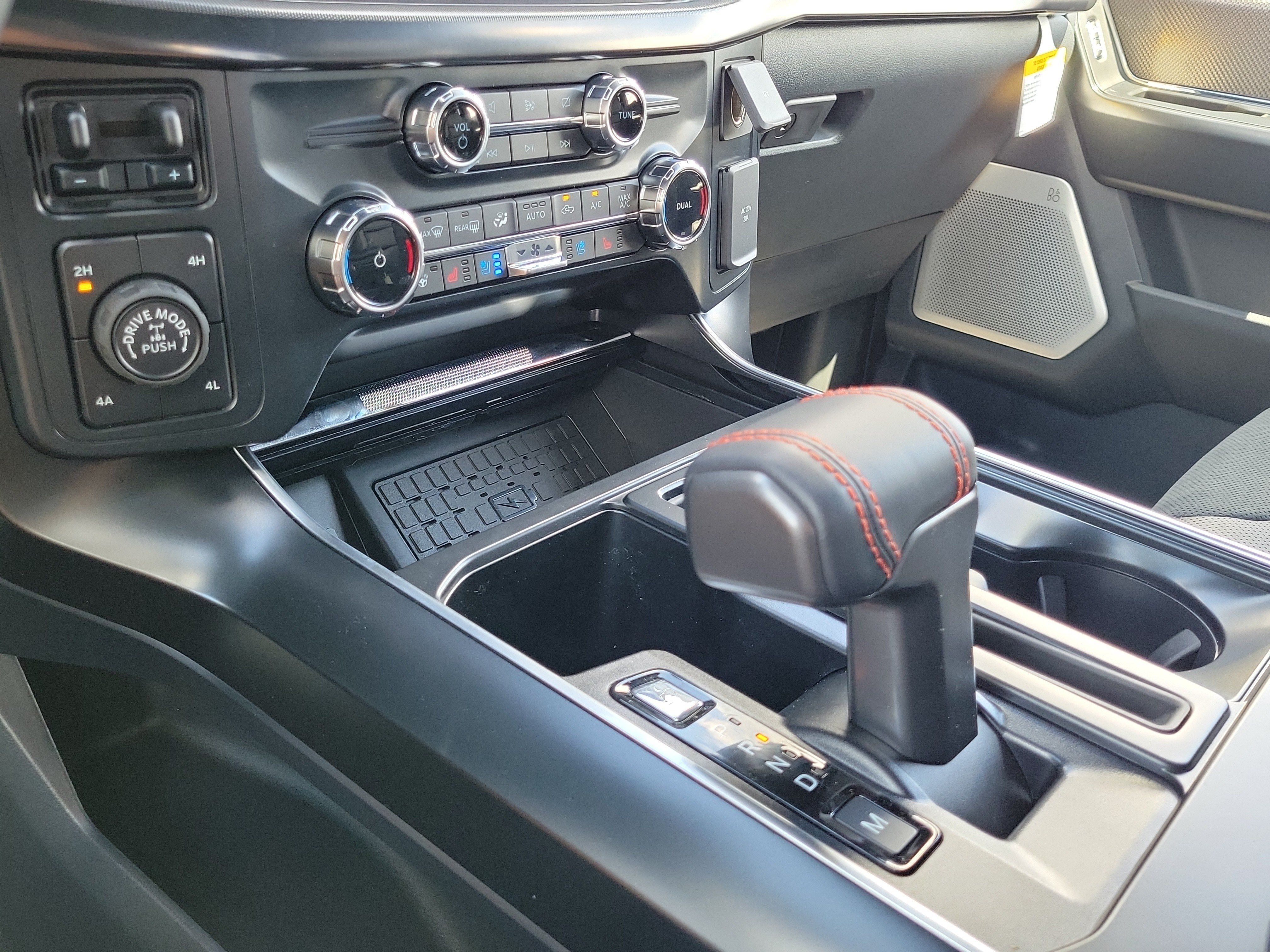 New 2026 Ford F150 Raptor AWD/4WD image 19